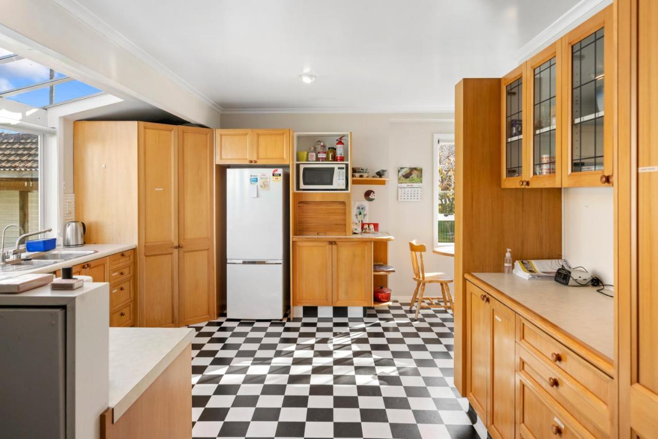 Centrally Located - Greytown Holiday Home מראה חיצוני תמונה
