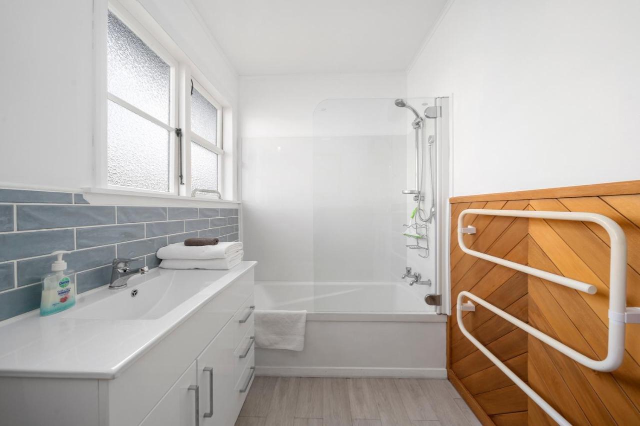 Centrally Located - Greytown Holiday Home מראה חיצוני תמונה